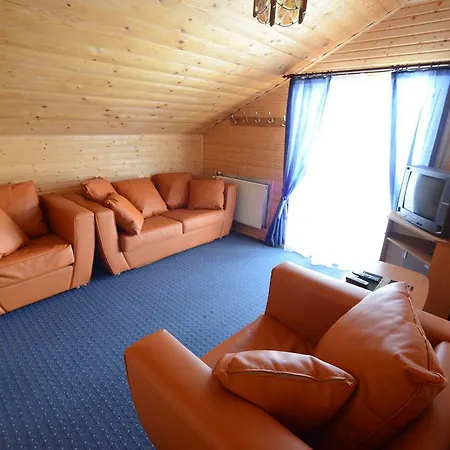 Kurshevel Kır Evi Slavske