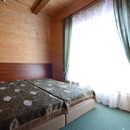 Kurshevel Landhuis Slavske